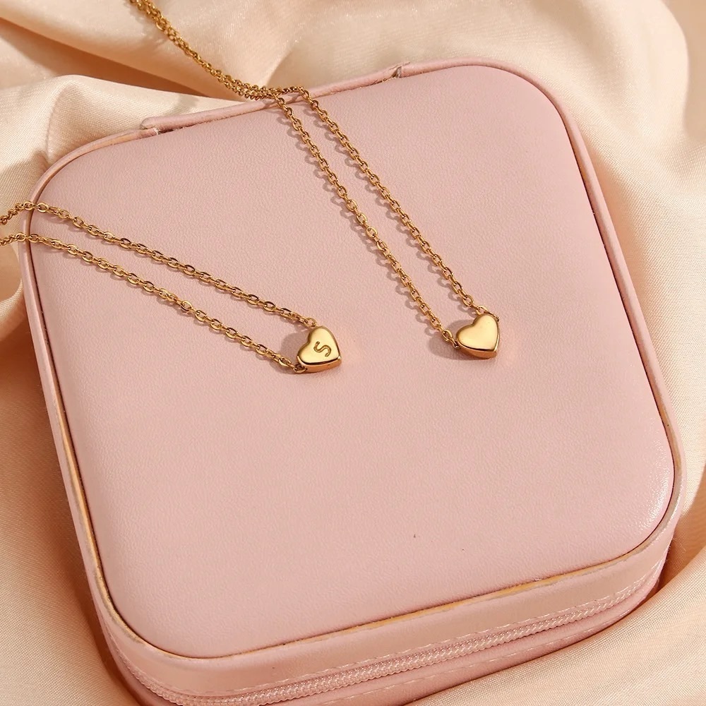Minimalist Delicate Heart Shape Pendant Necklace